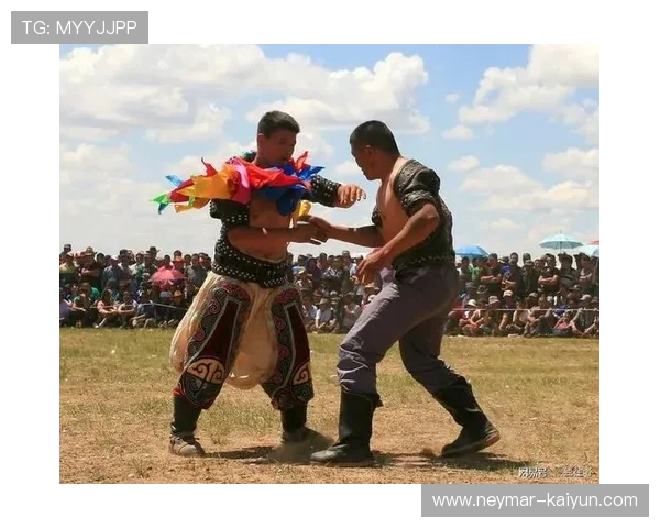 摔跤锦标赛精彩纷呈 各路高手争锋决胜舞台 挑战极限展示力量与技巧